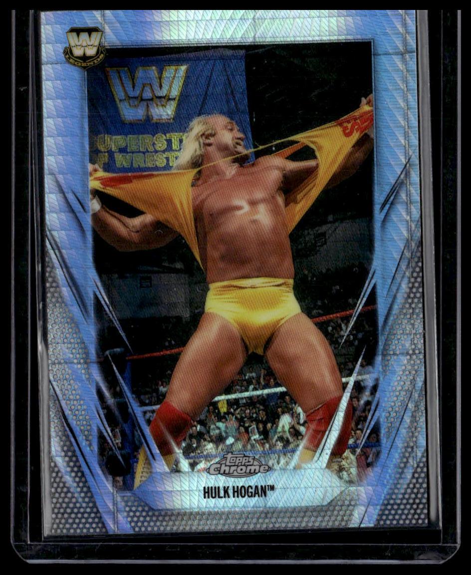 2026 Topps Chrome WWE #25 Hulk Hogan Prism Refractor