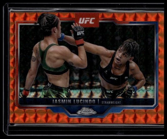 2025 Topps Chrome UFC #130 Iasmin Lucindo Orange Geometric #/25